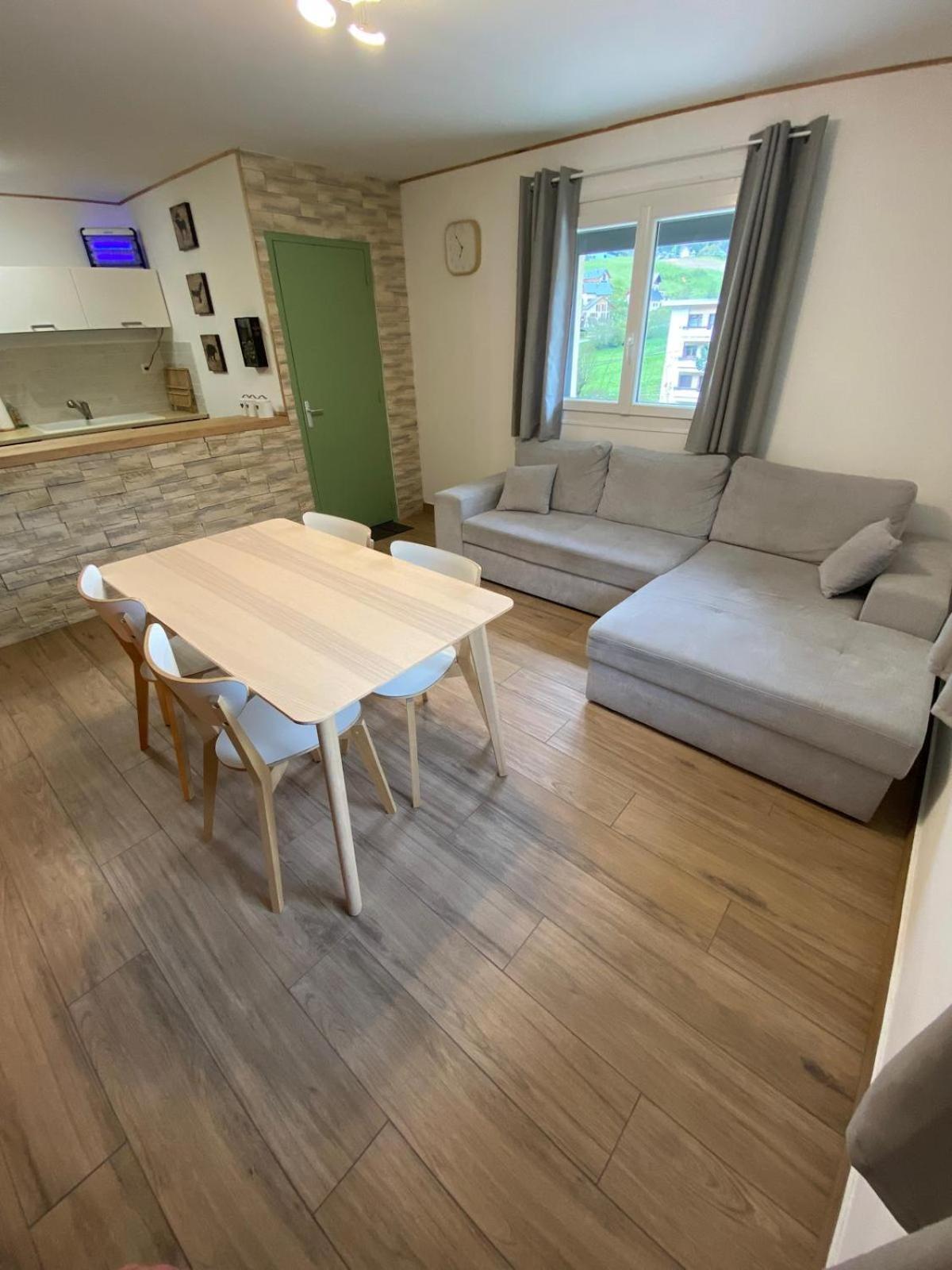 Petit Cocon Comme A La Maison 빌라르 드 랑 외부 사진